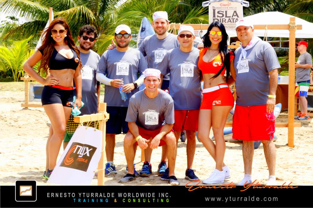 Experiencia de Viaje de Incentivo en playa de Panamá que combina reconocimiento, conexión humana y aprendizaje vivencial