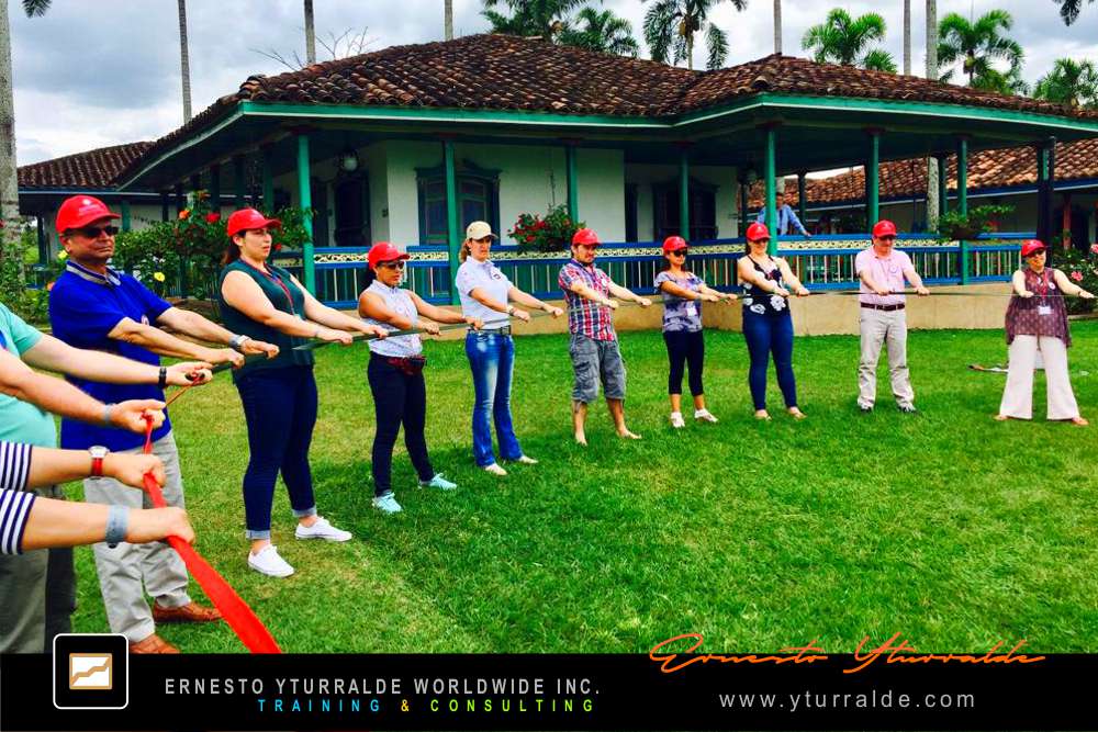 Viaje de Incentivo en el Quindío con actividades de Team Building orientadas a la integración, la confianza y el disfrute consciente del equipo